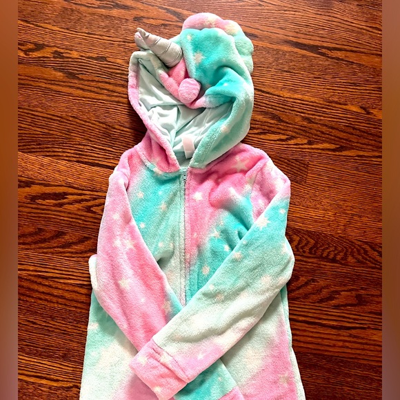 SUPER SOFT UNICORN ONESIE/PJS - Picture 2 of 9
